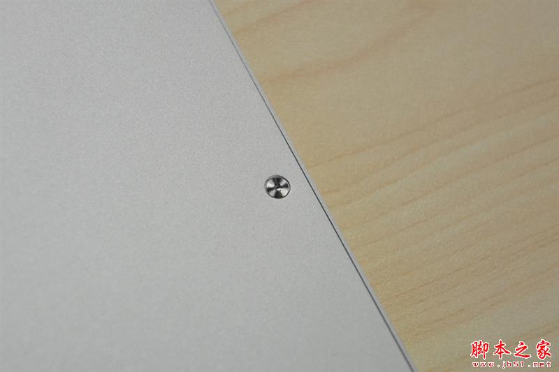 小米筆記本Air首發拆解:做工用料堪稱一流!