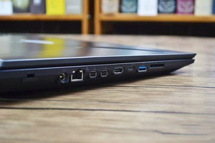 未來人類魔鬼魚DR7-PLUS評測:120Hz的“吃雞”利器