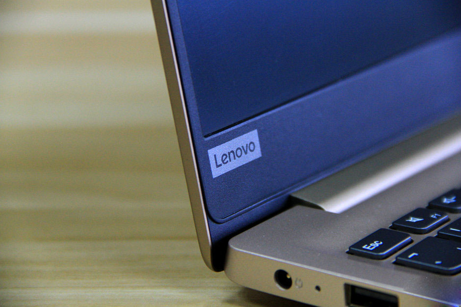 輕薄!有型!窄邊框!聯(lián)想小新潮7000-13圖賞