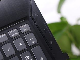 RGB鍵盤GTX1070顯卡 微星GE63VR評測