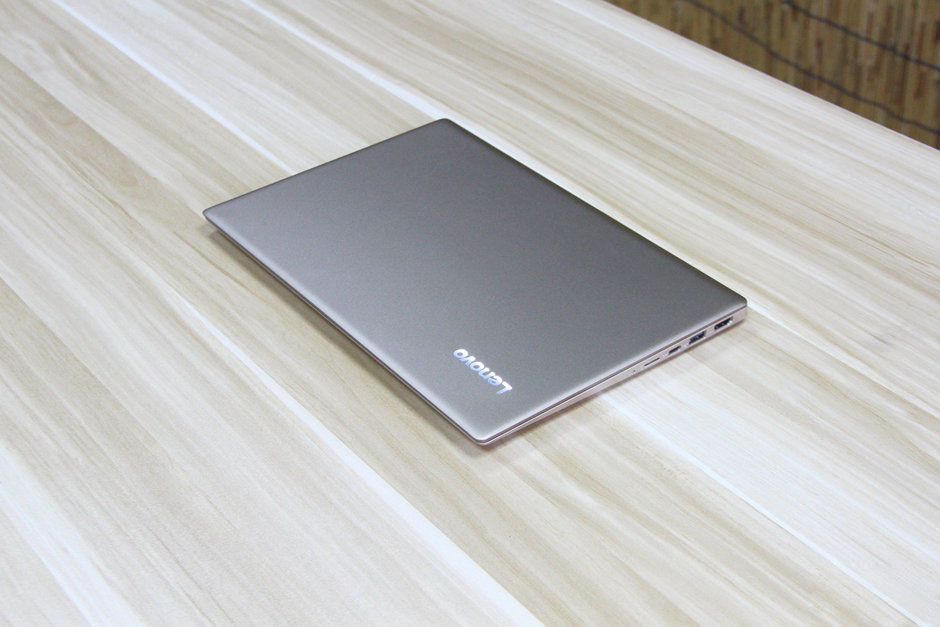 輕薄!有型!窄邊框!聯(lián)想小新潮7000-13圖賞