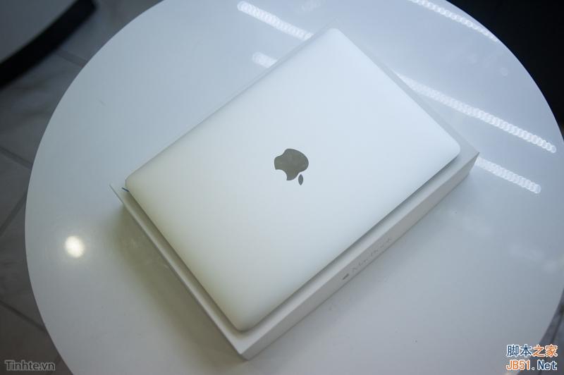 史上最薄Macbook開(kāi)箱：精致到?jīng)]話說(shuō)
