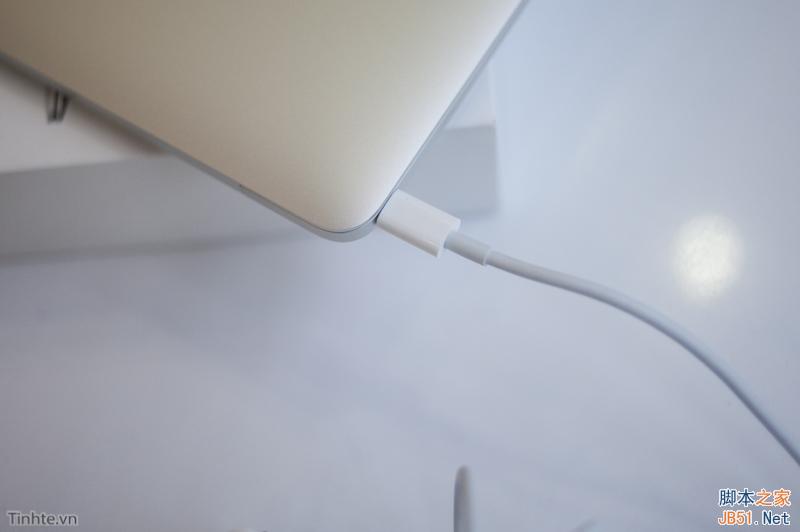 史上最薄Macbook開(kāi)箱：精致到?jīng)]話說(shuō)