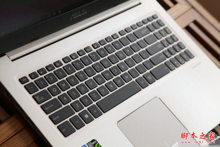 華碩NX580和華碩UX501哪個值得買?華碩飛行堡壘NX580和華碩UX501全面區(qū)別對比評測