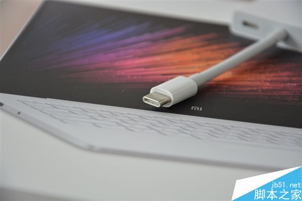 4999元正面無logo!小米筆記本詳盡開箱