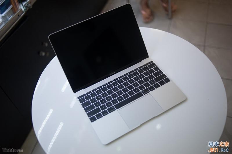史上最薄Macbook開(kāi)箱：精致到?jīng)]話說(shuō)