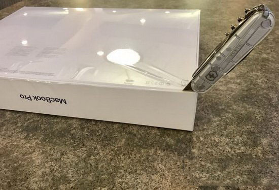 touch bar版mac開箱評測 touch bar版macbook pro開箱圖集1