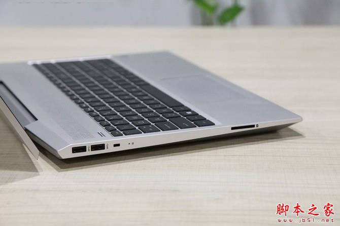 八代酷睿+專業顯卡 惠普戰99商務本評測