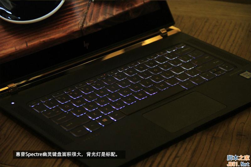 惠普Spectre幽靈筆記本做工怎么樣 惠普Spectre幽靈拆解圖文評測