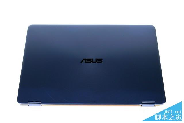 深藍與亮金創造華貴美感 華碩靈耀360評測