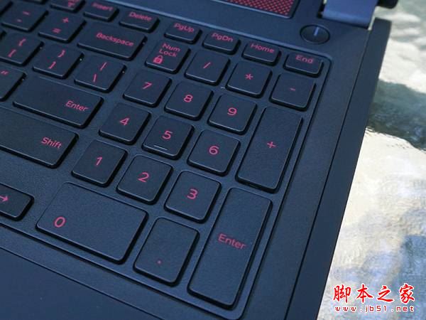 戴爾游匣SPEED值得買嗎?戴爾游匣SPEED游戲本全面詳細評測圖解