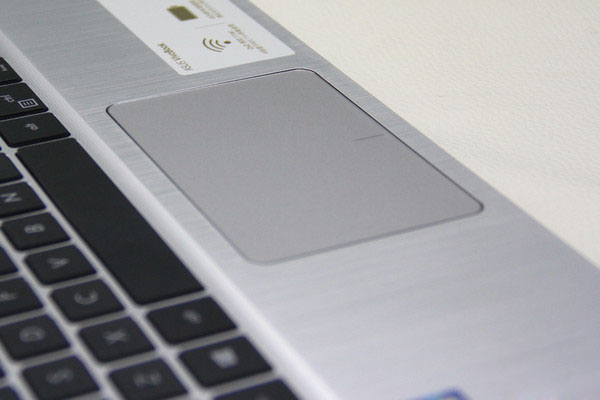 華碩S4000UA 華碩S4000UA