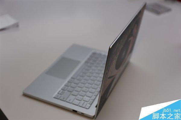 3499元/4999元貴嗎？小米筆記本Air現場實拍