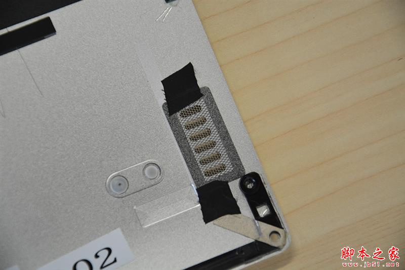 小米筆記本Air首發拆解:做工用料堪稱一流!