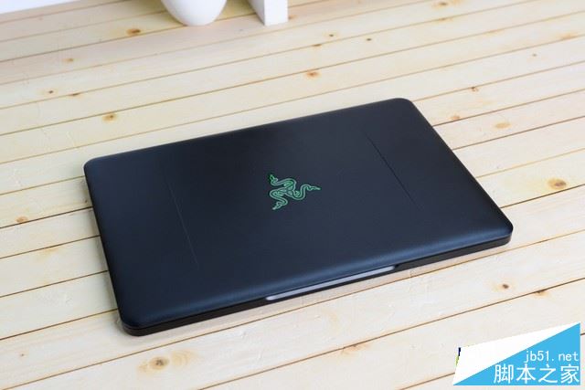 雷蛇靈刃14值得買嗎?雷蛇靈刃14輕薄游戲本全面詳細評測圖解