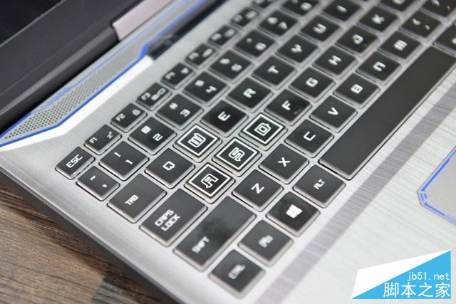 六核十二線程的怒吼 機械師T90悍狼體驗評測 