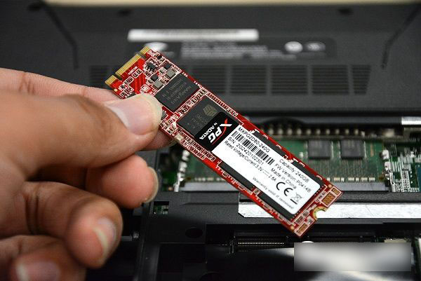 機(jī)械師F117怎么升級(jí)內(nèi)存硬盤(pán)？機(jī)械師F117筆記本增加內(nèi)存與硬盤(pán)方法