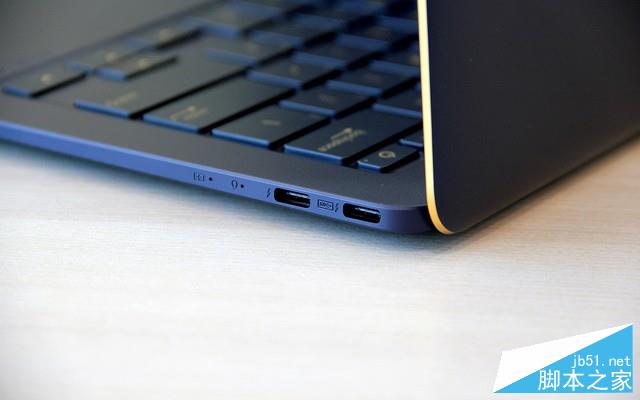 華碩靈耀3 Deluxe 