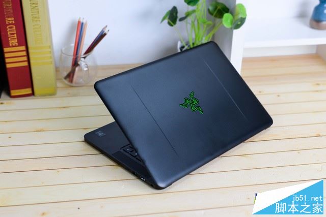 雷蛇靈刃14值得買嗎?雷蛇靈刃14輕薄游戲本全面詳細評測圖解