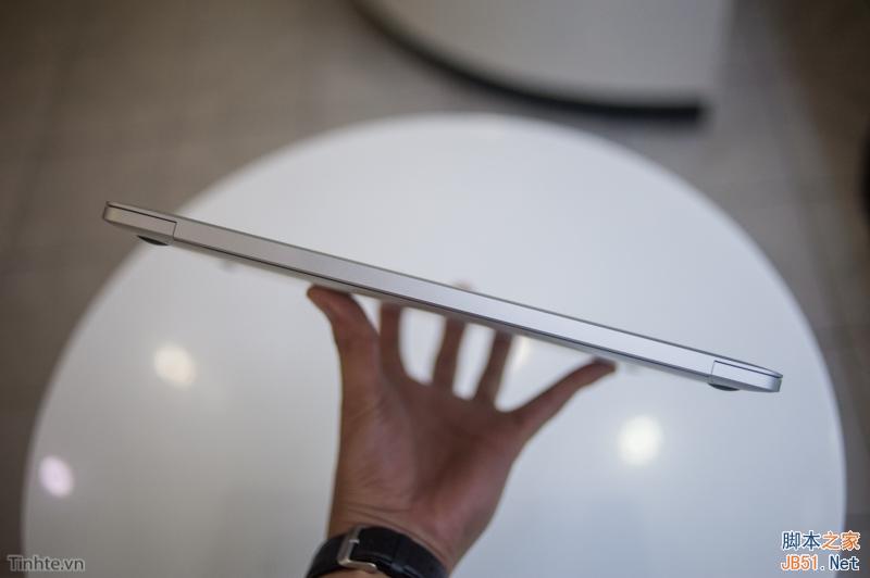 史上最薄Macbook開(kāi)箱：精致到?jīng)]話說(shuō)