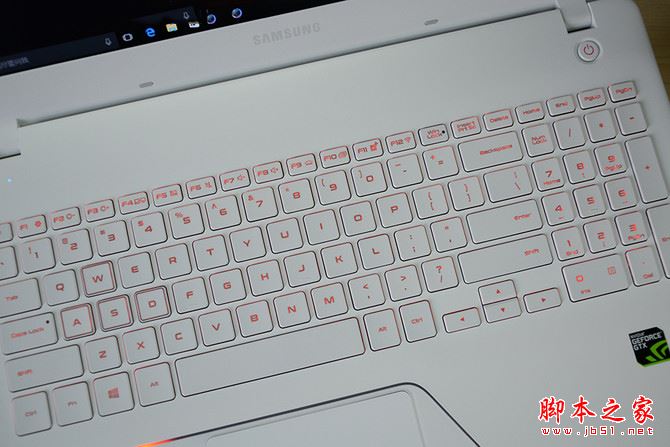 三星玄龍騎士值得買嗎?三星首款游戲本玄龍騎士全面詳細評測圖解