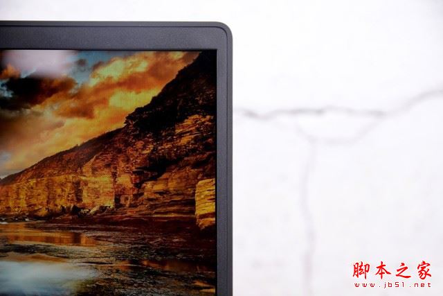 戴爾靈越Ins13 7370值得買嗎?戴爾靈越13 7370筆記本詳細(xì)評測圖解