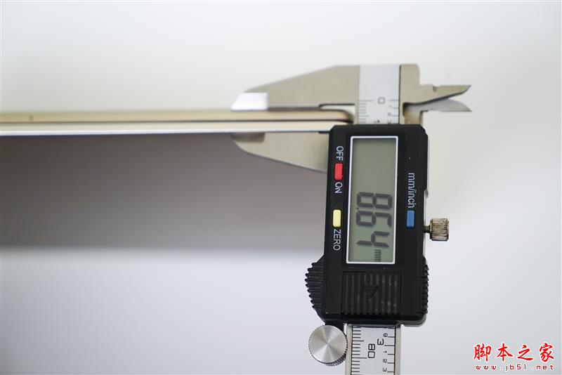 輕薄與性能兼具！聯(lián)想ideapad 720S筆記本評測：這跑分我服了