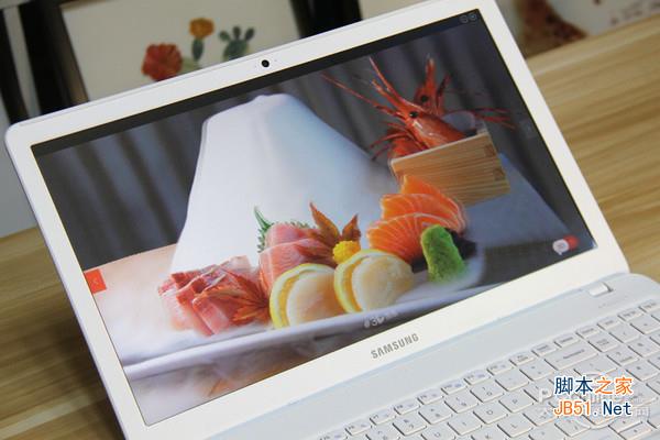 15.6英寸的裸眼3D顯示屏 15.6英寸的裸眼3D顯示屏