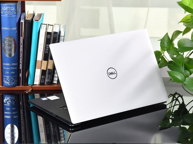 為創意設計提速!戴爾新款XPS 15評測