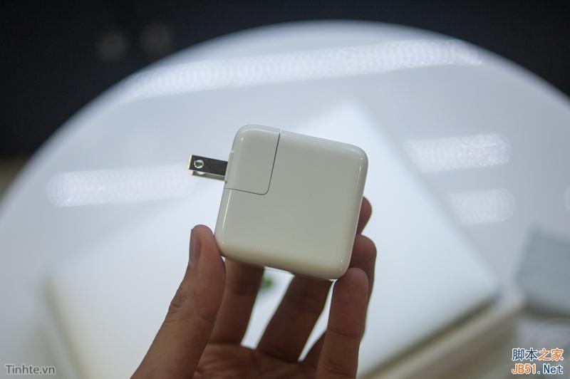 史上最薄Macbook開(kāi)箱：精致到?jīng)]話說(shuō)