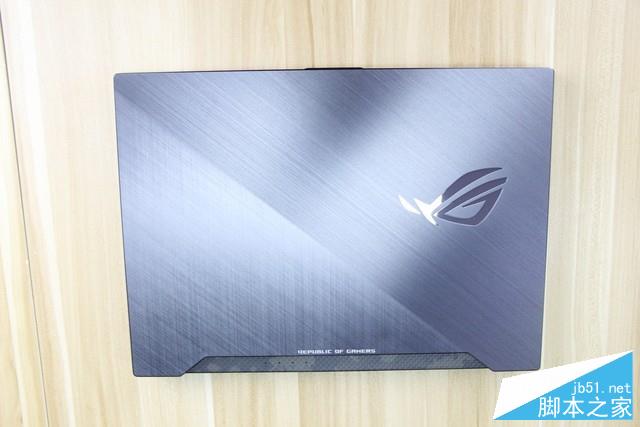 顏值超高性能強勁 ROG槍神2筆記本評測