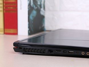 RGB鍵盤GTX1070顯卡 微星GE63VR評測