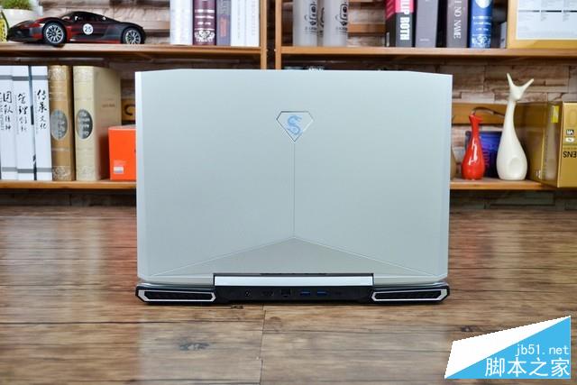 顏值性能雙雙大躍進 炫龍炎魔T2Ti評測