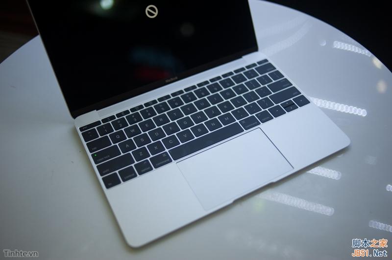 史上最薄Macbook開(kāi)箱：精致到?jīng)]話說(shuō)