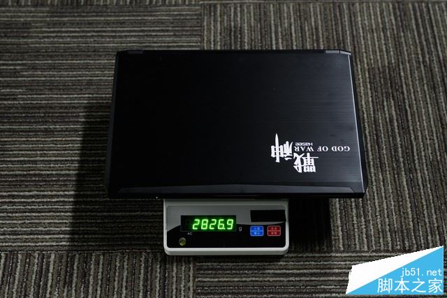 神舟戰神Z8值得買嗎?神舟戰神Z8游戲本詳細評測圖解