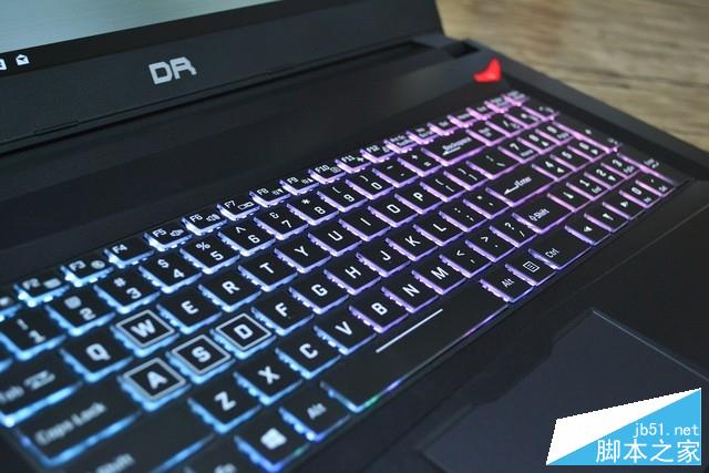 未來人類魔鬼魚DR7-PLUS評測:120Hz的“吃雞”利器