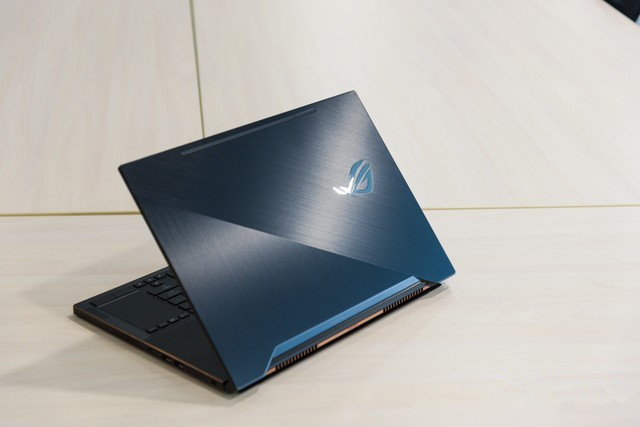 Max-Q版GTX1080!評ROG GX501輕薄游戲本 