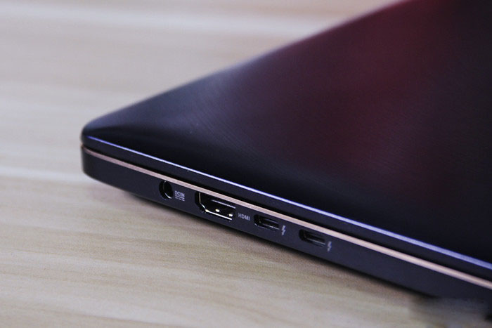 華碩ZenBook Pro 15