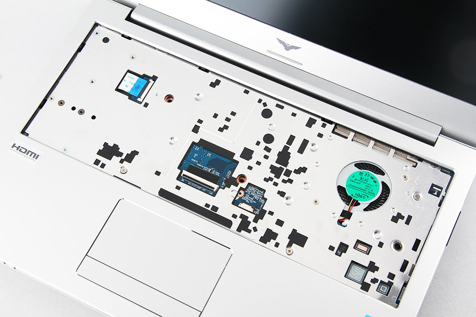 海爾凌越S4深度拆機(jī)圖解評(píng)測(cè)全過程