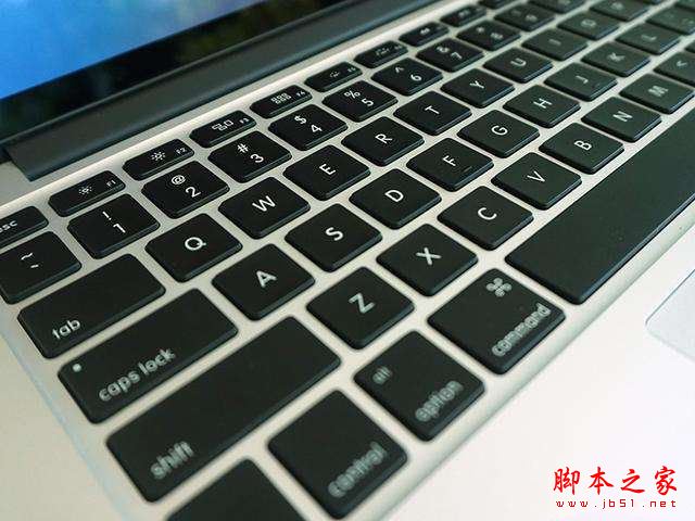 Macbook Pro和華碩靈耀3 deluxe哪個值得買?靈耀3 deluxe與蘋果Macbook Pro區別對比