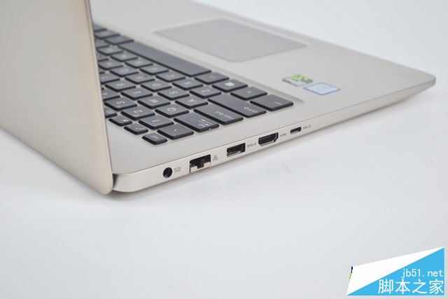 華碩飛行堡壘NX580VD怎么樣?飛行堡壘NX580VD輕薄游戲本全面評(píng)測(cè)+拆解圖