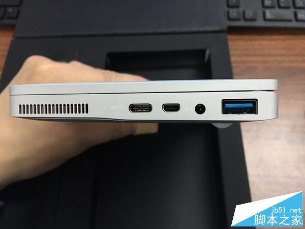 GPD Pocket值得買嗎?全新7寸GPD Pocket迷你Win10筆記本全面深度評測+拆解圖