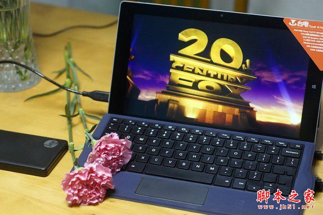 Tbook 16 Power測評:輕便靈動 擼帖必備 臺電二合一PC