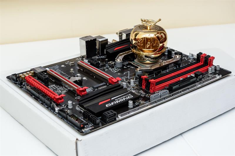 今年裝機該選誰?六款中高端CPU混戰(zhàn):AMD全方位壓制Intel