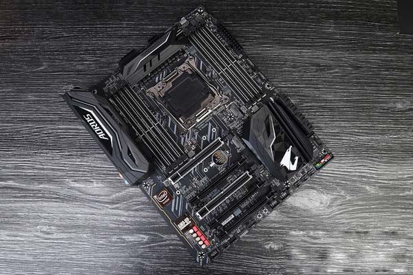 i9-7920X配什么主板好？i9-7920X主板搭配與參數詳解