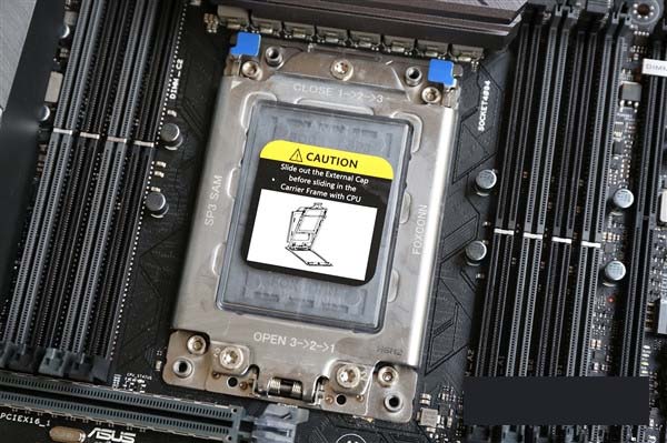 AMD Ryzen ThreadRipper 1950X配什么顯卡和主板好?