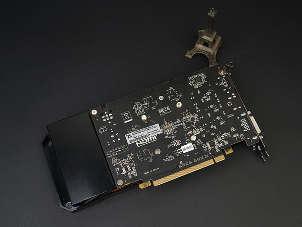 XFX RX560 黑狼版評測 XFX RX560 黑狼版評測