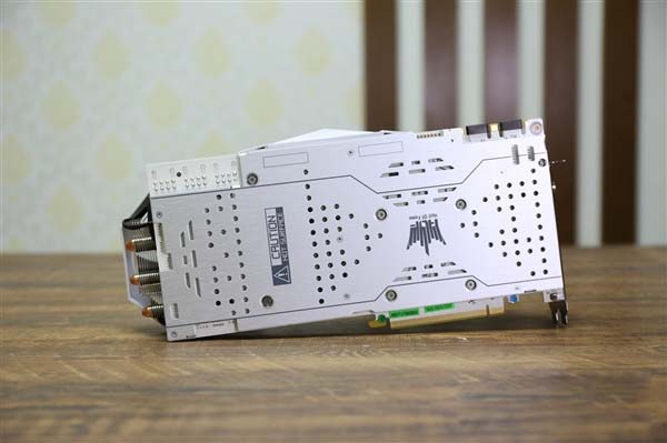 影馳GTX1080Ti名人堂限量版開箱圖賞 顏值爆表!