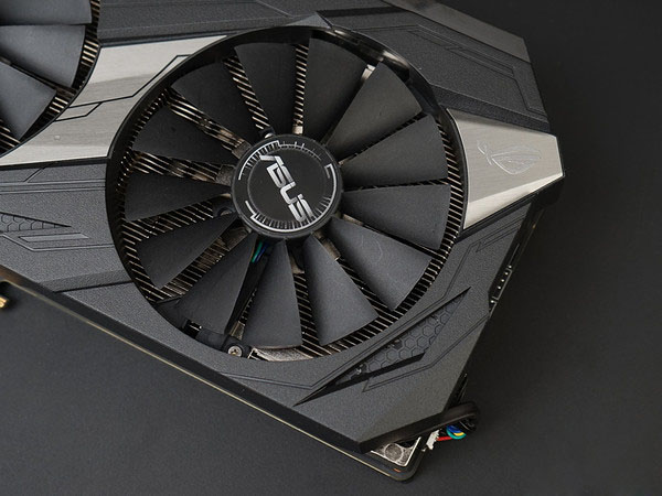 華碩GTX1080Ti海神評測 華碩GTX1080Ti海神評測