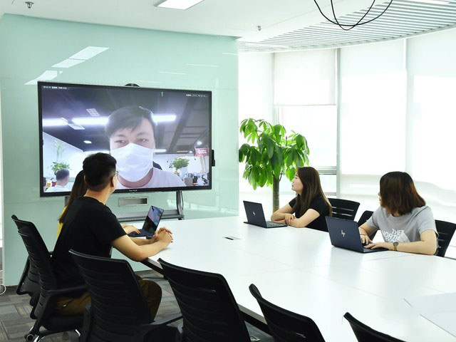 MAXHUB會議平板體驗： 性能革新 行業(yè)標桿力作 